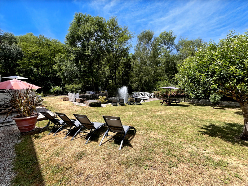 French property for sale in Bourg-Charente, Charente - €850,000 - photo 2