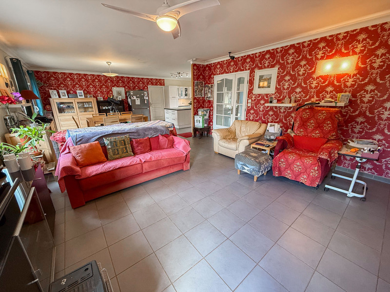 French property for sale in Saint-Aubin-de-Nabirat, Dordogne - €299,600 - photo 2