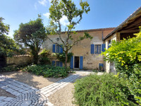 Maison à vendre à Villebois-Lavalette, Charente - 580.000 € - photo 4