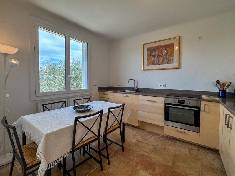 French property for sale in Puyméras, Vaucluse - €379,000 - photo 4