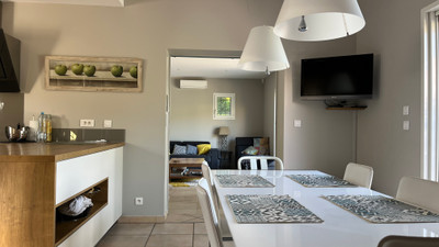 French property for sale in Rochefort-du-Gard, Gard - €985,000 - photo 3