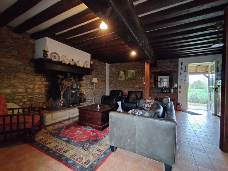 French property for sale in Dunet, Indre - €278,200 - photo 3