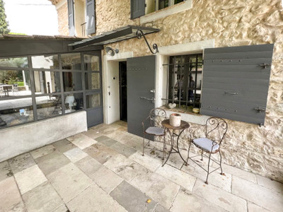 Nr. Aix-en-Provence, old stone hunting lodge, 5 bedrooms, independent studio, landscaped gardens and pool.