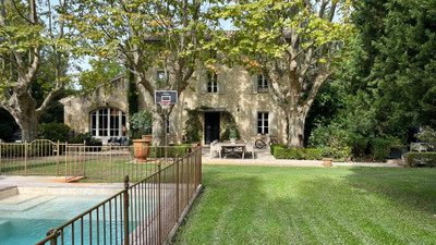 Propriété à vendre à Sauveterre, Gard - 1 355 000 €