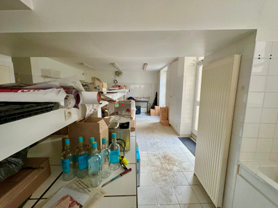 French property for sale in Saint-Savin, Vienne - €569,250 - photo 7