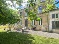 Propriété à vendre à Saint-Pierre-de-Juillers, Charente-Maritime - 299 600 € - photo n°1
