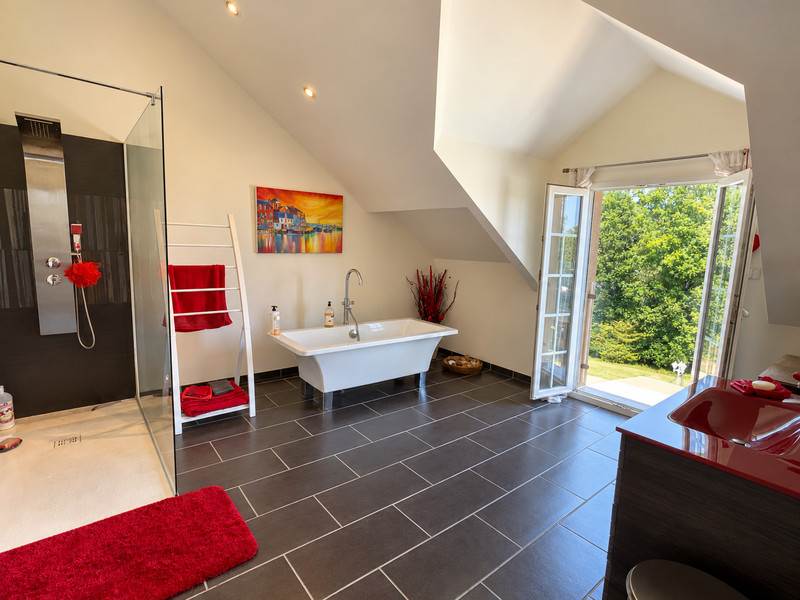 French property for sale in Les Farges, Dordogne - €1,223,404 - photo 9