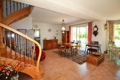 French property for sale in Saint-Félix-de-Lodez, Hérault - €675,000 - photo 2