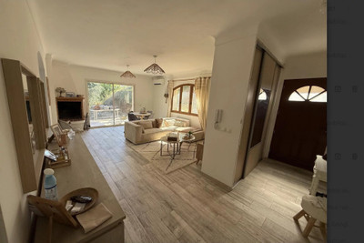 French property for sale in Nice, Alpes-Maritimes - €1,254,000 - photo 4