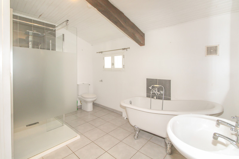 French property for sale in Beaulieu-sous-Parthenay, Deux-Sèvres - €181,000 - photo 4