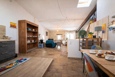 French property for sale in Tourbes, Hérault - €339,000 - photo 2