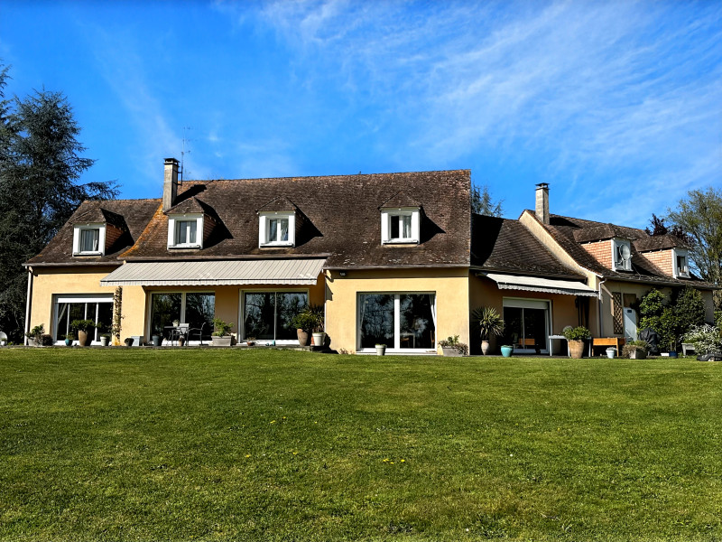 French property for sale in Le Fleix, Dordogne - €595,000 - photo 0