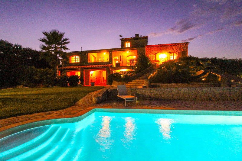 house for sale in Provence-Côte-D'Azur (Provence - Alpes - Côte d'Azur)