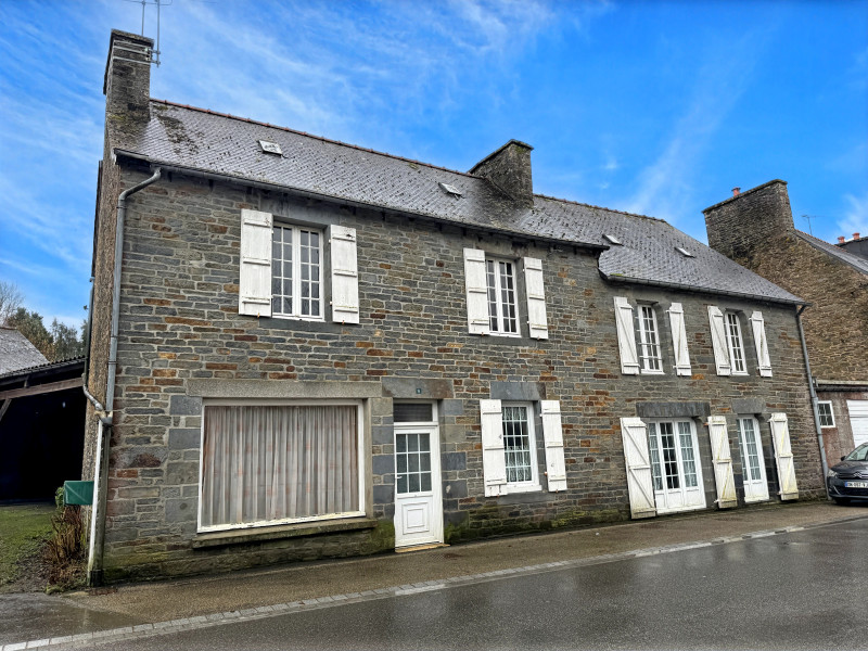 French property for sale in Plélauff, Côtes-d'Armor - €91,600 - photo 0