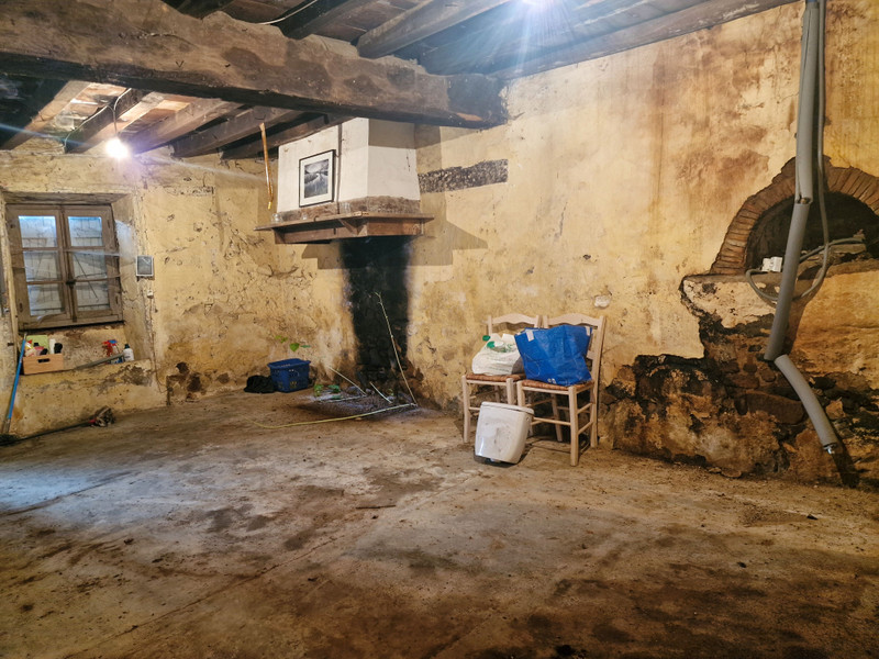 French property for sale in Saulgond, Charente - €15,000 - photo 2