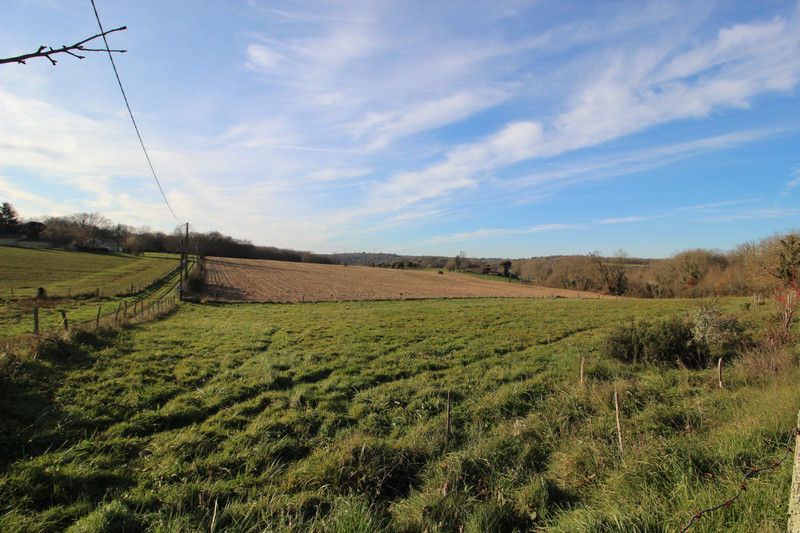 French property for sale in Cause-de-Clérans, Dordogne - €39,600 - photo 1