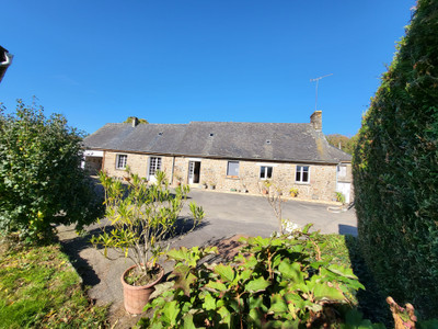 Maison à vendre à Levaré, Mayenne, Pays de la Loire, avec Leggett Immobilier