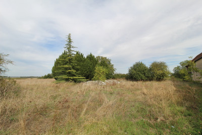 French property for sale in Abilly, Indre-et-Loire - €119,900 - photo 3