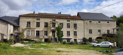 French property for sale in L'Isle-Jourdain, Vienne - €750,000 - photo 1