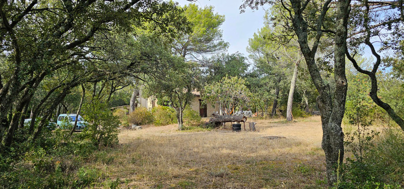 French property for sale in Gordes, Vaucluse - €1,371,000 - photo 6