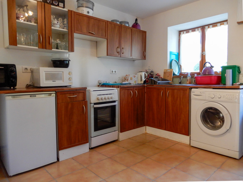 French property for sale in Lésignac-Durand, Charente - €99,000 - photo 9