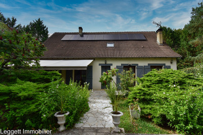 Maison à vendre à Terrasson-Lavilledieu, Dordogne, Aquitaine, avec Leggett Immobilier