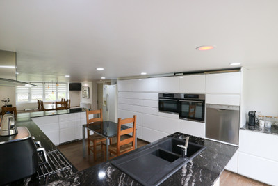 French property for sale in Montmorillon, Vienne - €264,290 - photo 1