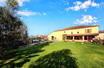 house for sale in Charente