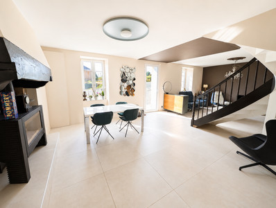 French property for sale in Brasparts, Finistère - €678,400 - photo 7