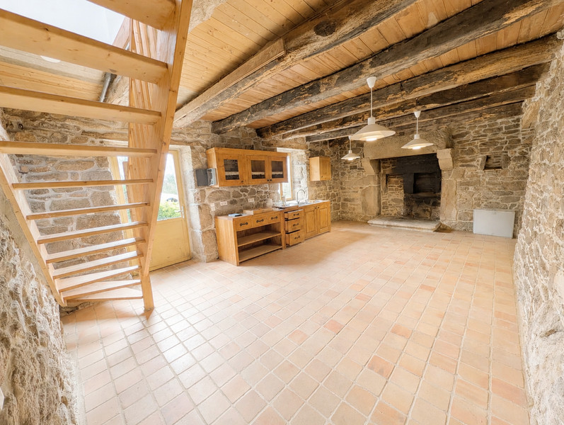French property for sale in Loguivy-Plougras, Côtes-d'Armor - €224,500 - photo 5