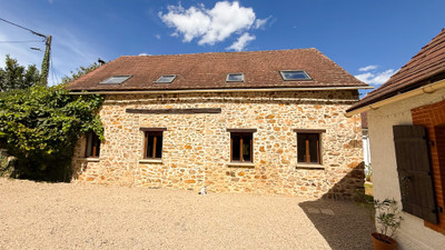 French property for sale in Le Chalard, Haute-Vienne - €399,000 - photo 2