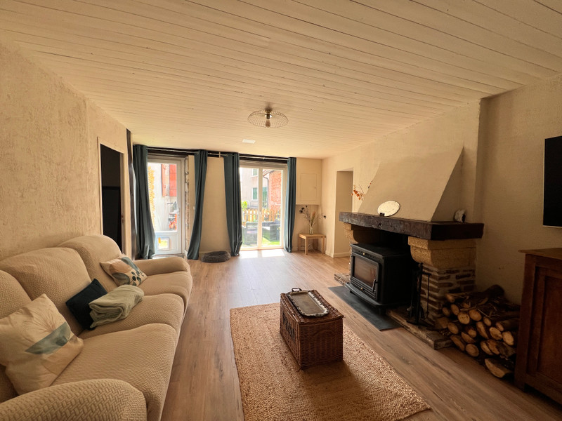 French property for sale in Genouillac, Creuse - €130,800 - photo 5