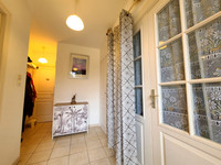 Maison à vendre à Ruffec, Charente - 166 000 € - photo 3
