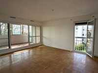 Propriété à vendre à Vélizy-Villacoublay, Yvelines - 299 000 € - photo n°2