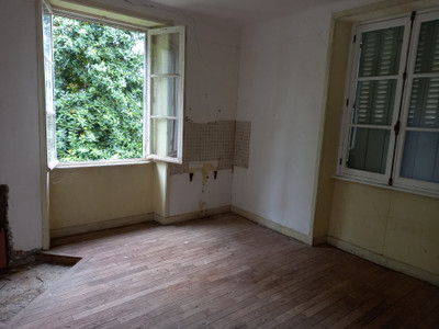 French property for sale in Chamboulive, Corrèze - €66,600 - photo 4