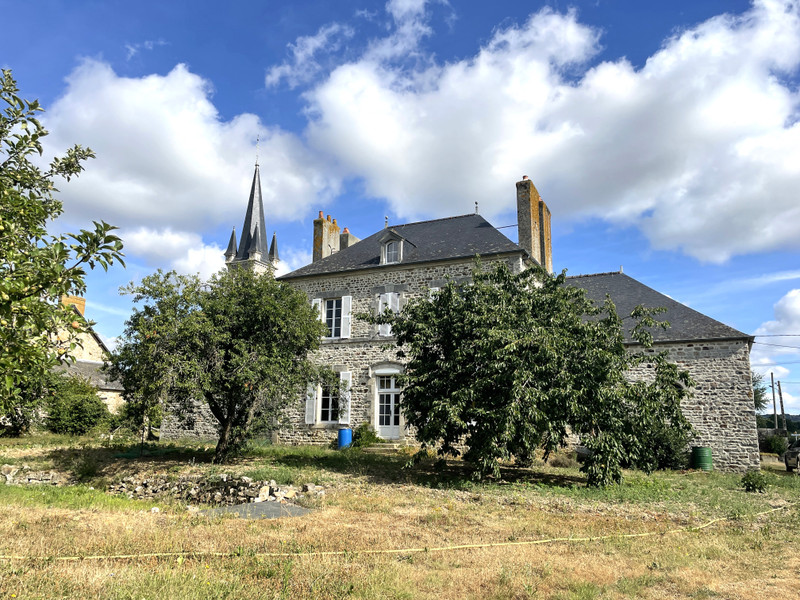 House for sale in PréenPailSaintSamson Mayenne OFFERS INVITED