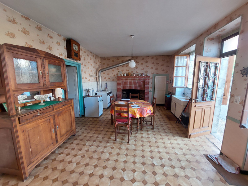 French property for sale in Augignac, Dordogne - &#8364;77,000 - photo 4