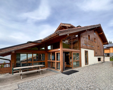 Ski property for sale in Peisey-Vallandry - €1,590,000 - photo 0