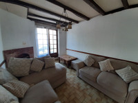 Maison à vendre à La Rochebeaucourt-et-Argentine, Dordogne - 41 600 € - photo 3