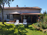 Maison à vendre à Pliboux, Deux-Sèvres - 287.830 € - photo 2