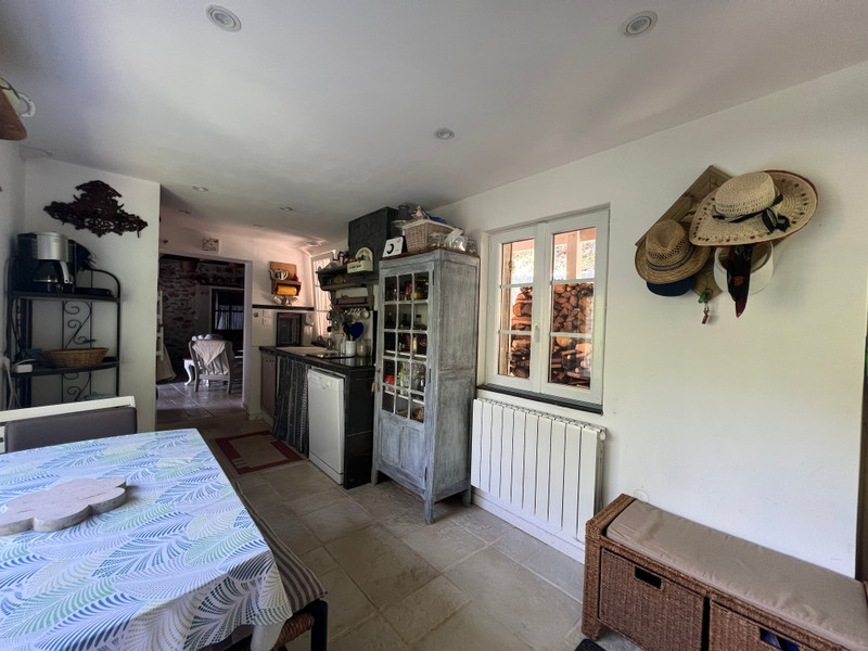 French property for sale in Chéniers, Creuse - €77,000 - photo 2