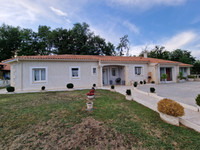 houses and homes for sale inCoulounieix-ChamiersDordogne Aquitaine