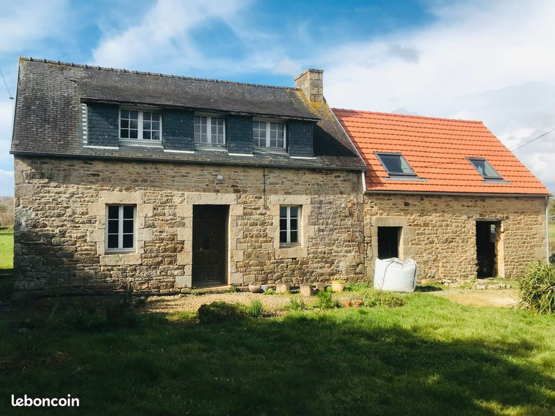 French property for sale in Saint-Michel-en-Grève, Côtes-d'Armor - €229,000 - photo 2