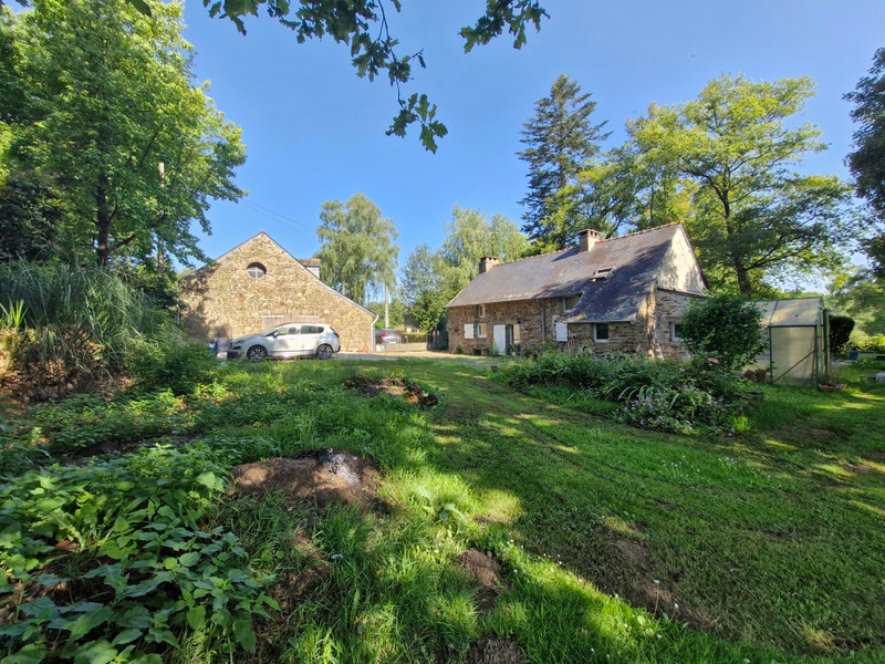 French property for sale in Pleucadeuc, Morbihan - €194,400 - photo 1