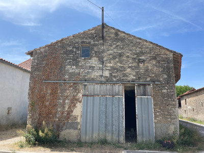 French property for sale in Paizay-Naudouin-Embourie, Charente - €55,000 - photo 4