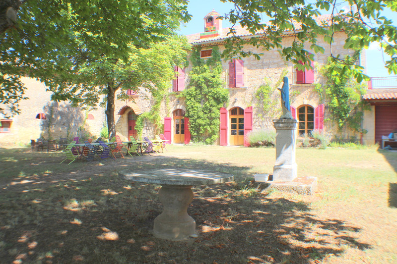Chateau à vendre à Artignosc-sur-Verdon, Var - 3 600 000 € - photo 1 Chateau à vendre à Artignosc-sur-Verdon, Var - 3 600 000 € - photo 1