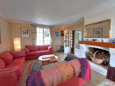 French property for sale in Saint-Séverin, Charente - €235,000 - photo 5
