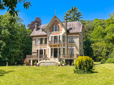 Maison à vendre à Parmain, Val-d'Oise, Île-de-France, avec Leggett Immobilier