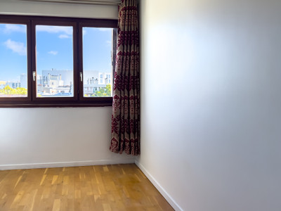 French property for sale in Clichy, Hauts-de-Seine - €375,000 - photo 9