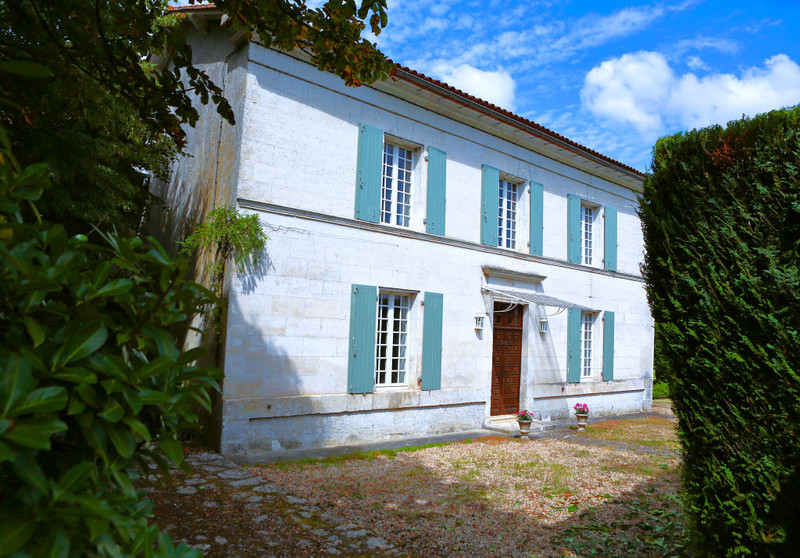 Maison à vendre à Cherval, Dordogne - 272 850 € - photo 1